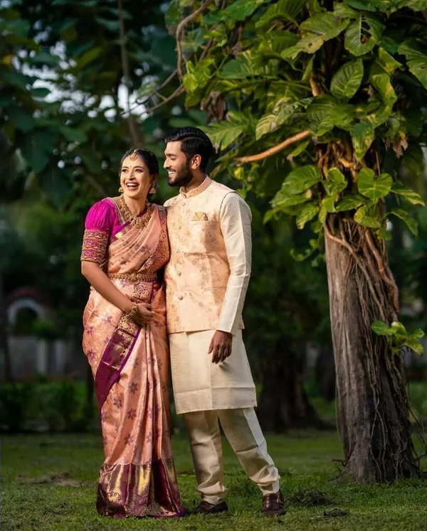 Pink_Embellished_Banarasi_Jacquard_Saree_(Pink)